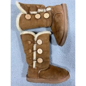 UGG Bailey Boots Womens Size 6 Button Triplet Shearling Brown Sheepskin 1873